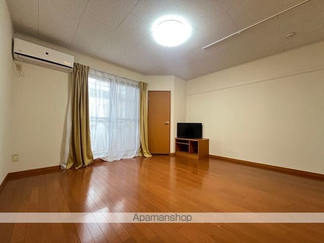 レオパレスケリュスBの内装写真