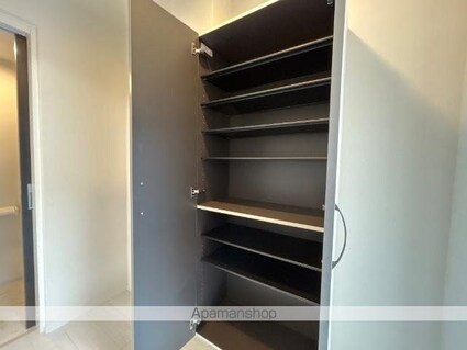 パレス北野[1LDK/40.03m2]の収納