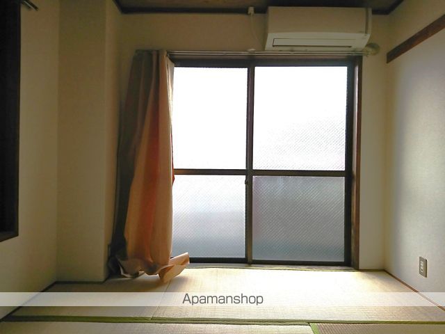 小美屋ビルの内装写真