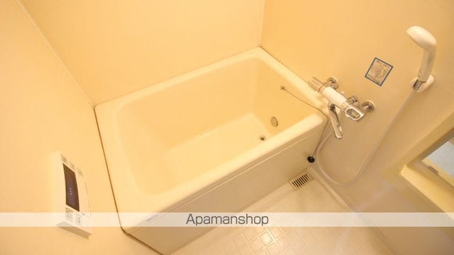 ランプリ築山の内装写真
