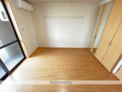 ＧＲＡＮＤＩＲ　ＴＨＲＥＥ　ＯＮＥ[1K/26.3m2]の内装6