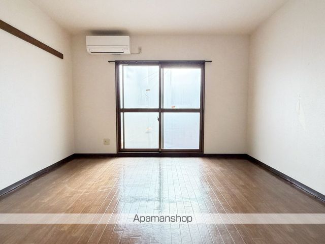 マンションオアシスIIの内装写真