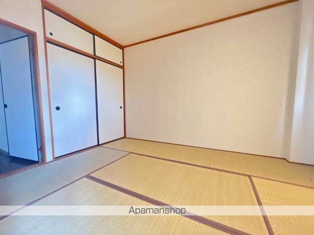 ENJYOIIの内装写真