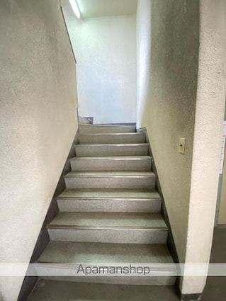 本町宮脇ビル[1LDK/32.5m2]の共用部2