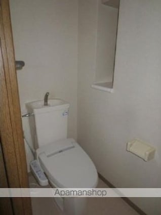 サーパス三津壱番館[3LDK/71.32m2]のトイレ