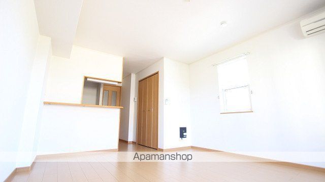 プリートボニータIIの内装写真
