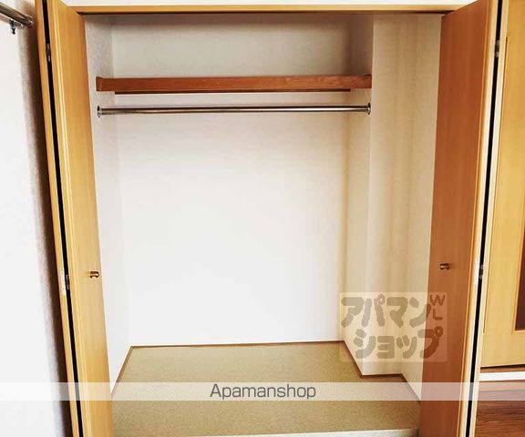 ヴァンイーストウエストの内装写真