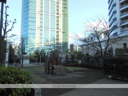 東京都港区南麻布３丁目[1K/23.1m2]の周辺3