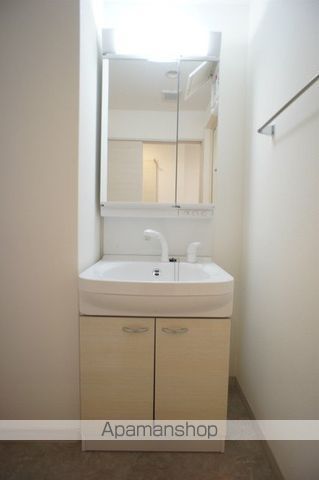ALFACIO BASE博多の内装写真