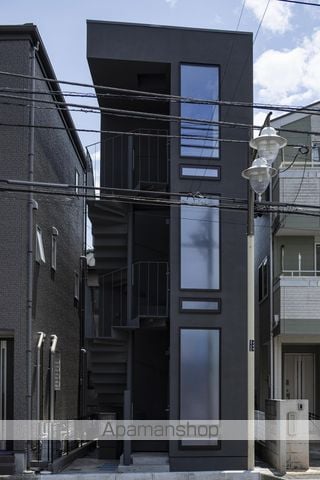 YC24の外観写真