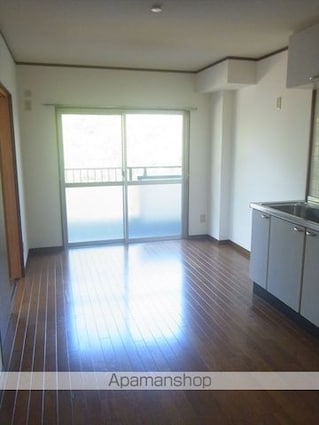 和歌山県和歌山市梶取[3DK/58.3m2]のリビング・居間
