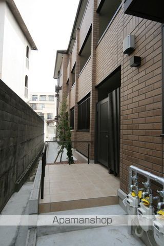 メープル住吉の玄関写真