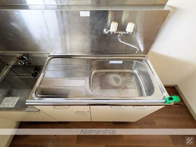 ガーデン関口の内装写真