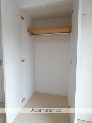 コンフォリア目黒長者丸の内装写真