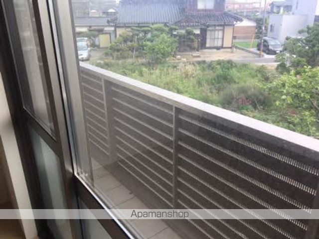 シャーメゾン際波C棟の内装写真