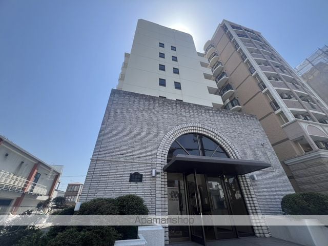 三番町マンションの外観写真