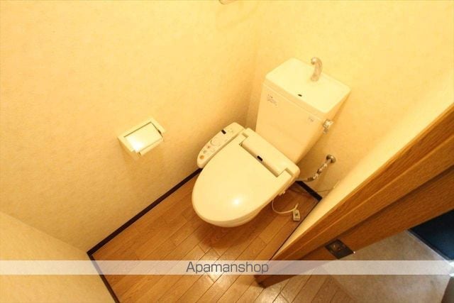ウエストコート江坂の内装写真