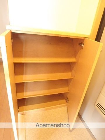 MAISONLEROYの内装写真