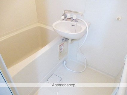 スウィン・フィールドＢ[1K/26.48m2]のバス