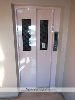 コンフォールドミール[3LDK/65.28m2]の共用部1