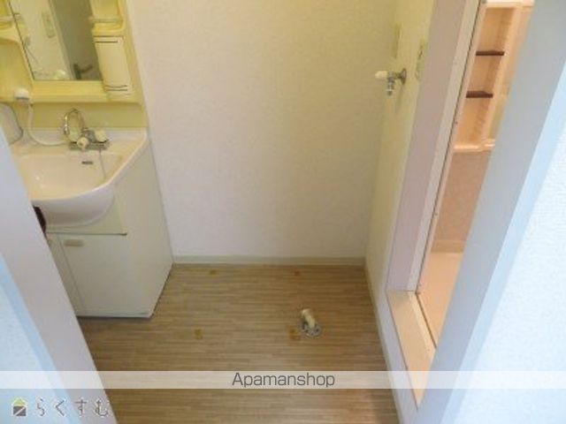 ロイヤルパレスAの内装写真