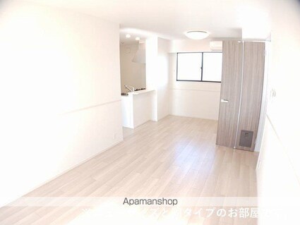 ブリリアントⅡ[2LDK/59.16m2]のリビング・居間