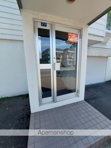 ぶどうの木の玄関写真