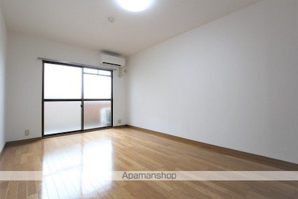 ミッキーロイヤル道後[1K/28.16m2]のリビング・居間