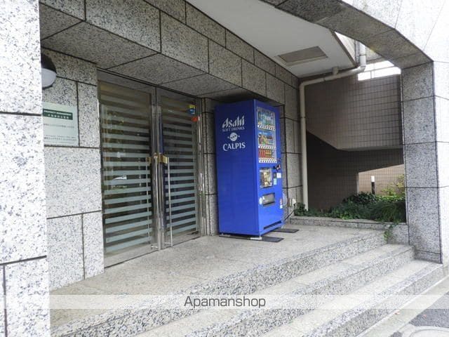 パームス鷺宮の玄関写真