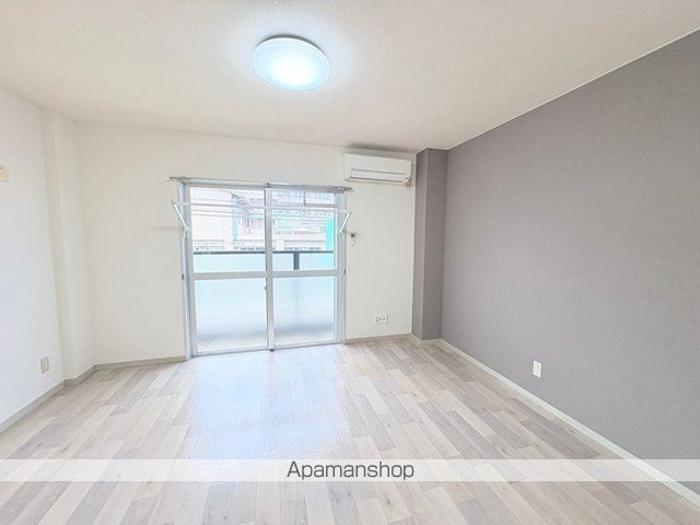 ドミール末広IIの内装写真
