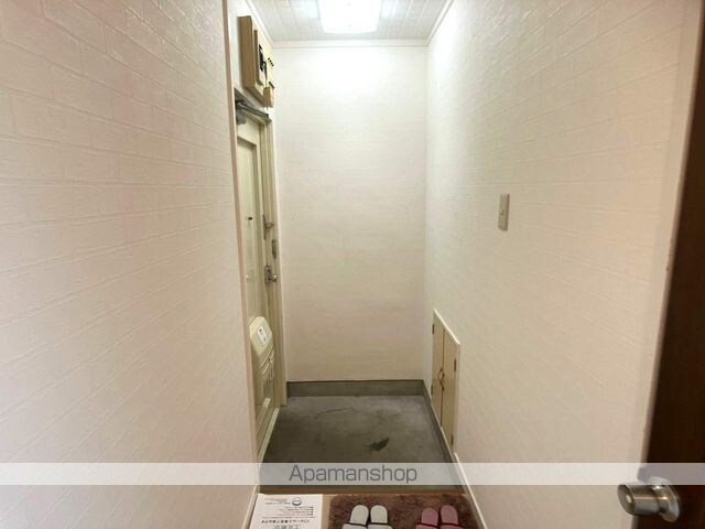 シャトー清城[2LDK/65.7m2]の玄関