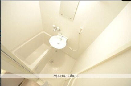 レオパレスシャルマンＳＡＫＡＭＯＴＯ[1K/22.7m2]のバス1