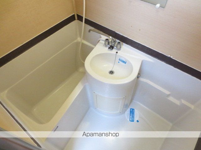 サンローヤル萩丘の内装写真