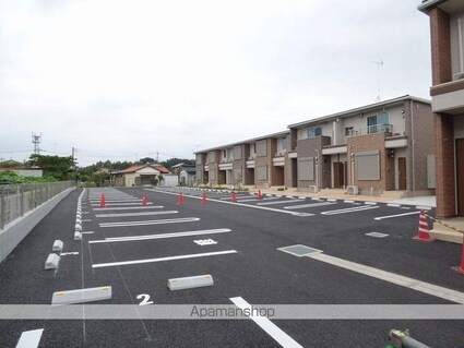 エムズ　サニーガーデンⅩⅨ[1LDK/53.33m2]の駐車場