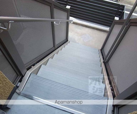 京阪電気鉄道京阪線 清水五条駅 徒歩7分 2階建 築14年の外観写真