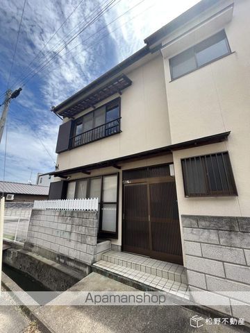 伏石町 上林借家の外観写真