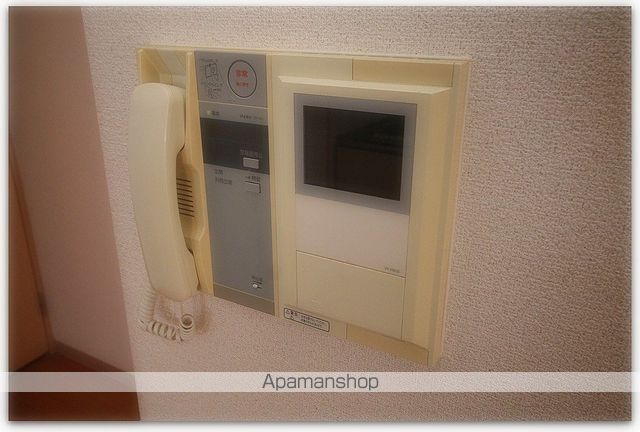 ロイヤルヒルIIの内装写真