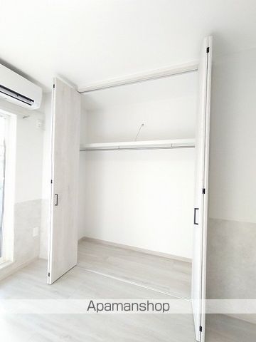 ナビール岸部の内装写真