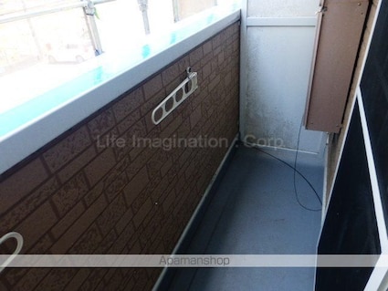 アドウェル壱番館[2LDK/58.17m2]のバルコニー