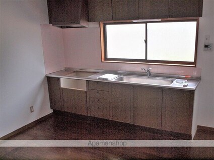 プメハナ[7DK/246.7m2]の内装4