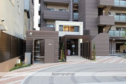 クレアホームズ大川筋[3LDK/70.65m2]のエントランス