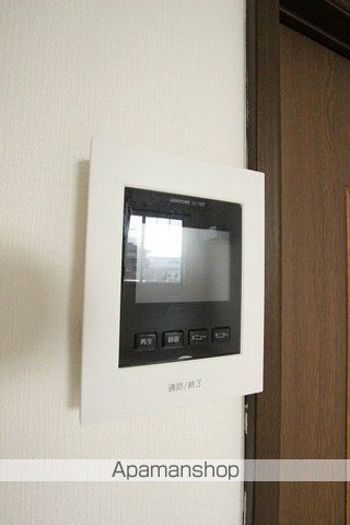 ホワイトキャッスル遠見塚7番館の内装写真