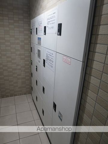 REXZY西川口AZIIIの内装写真