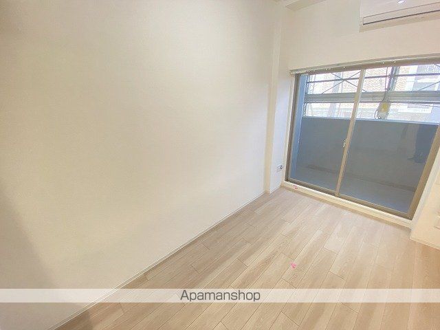 セレニテ江坂グランデの内装写真