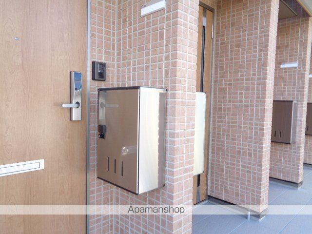 アイズ ハウスの玄関写真