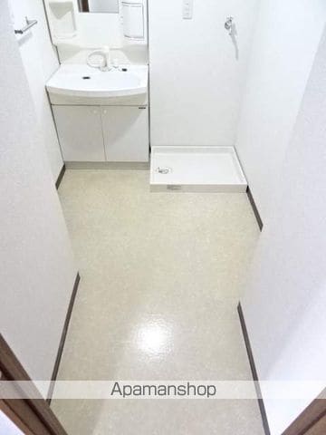 オアシスKOSAIの内装写真