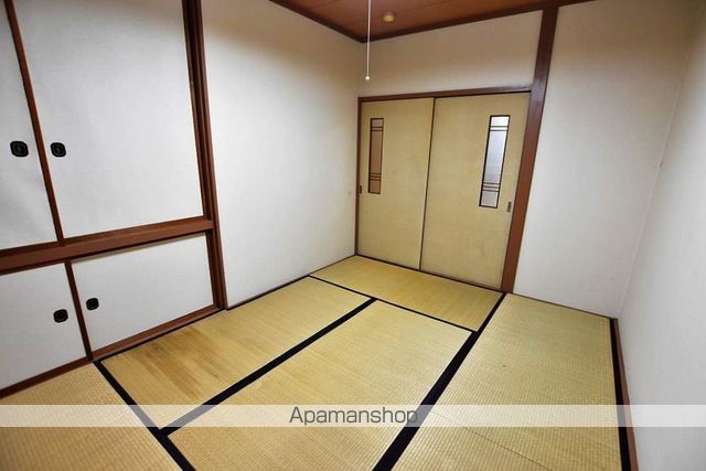 船見坂フラッツコーポの内装写真