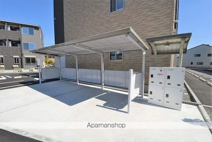 Ｉ・ＶＩＬＬＡＧＥ大手町　Ａ[1LDK/60.17m2]のエントランス