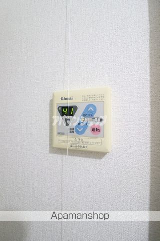 シティパレス脚折IIの内装写真