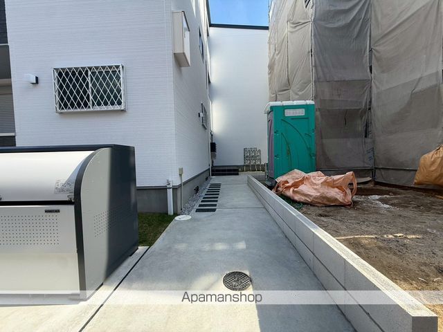 Tio寝屋川市駅の外観写真